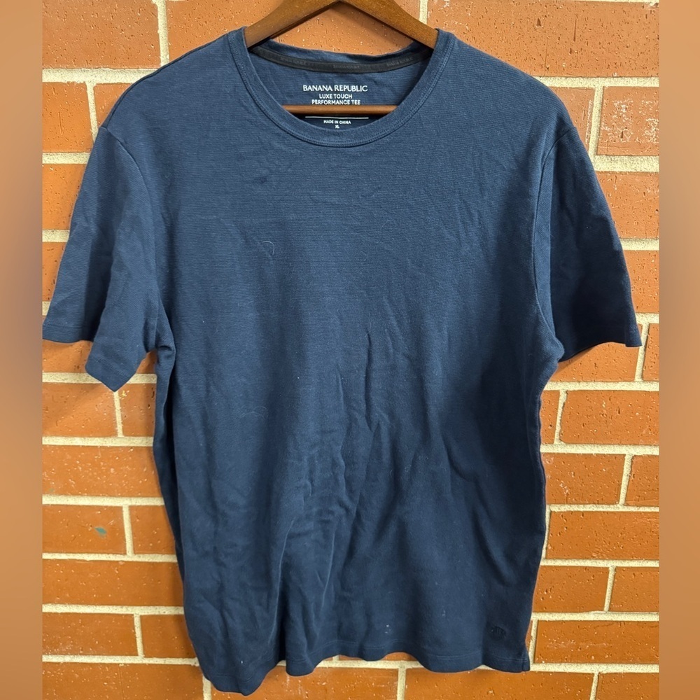 Banana Republic Luxe Touch Performance Tee Shirt XL Blue Cotton